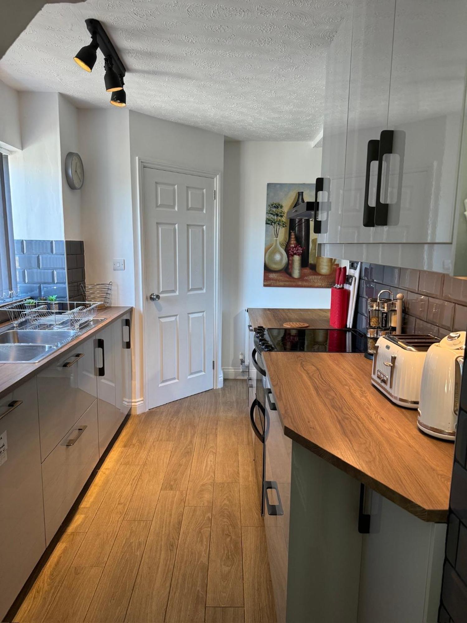 Netflix Home Jacuzzi Gym Fast Wifi Ps5 Free Parking 2 Spaces Hereford Exteriér fotografie